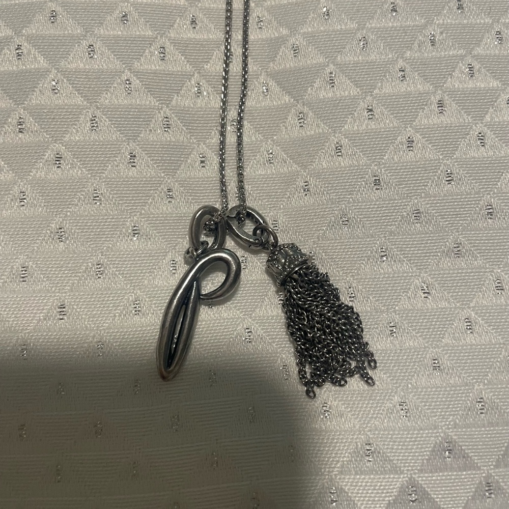 Kendra Scott necklace “P”